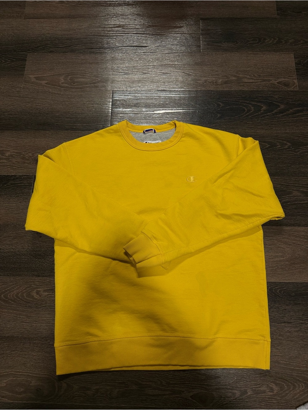 CHAMPION Yellow Crewneck Sweatshirt - size large